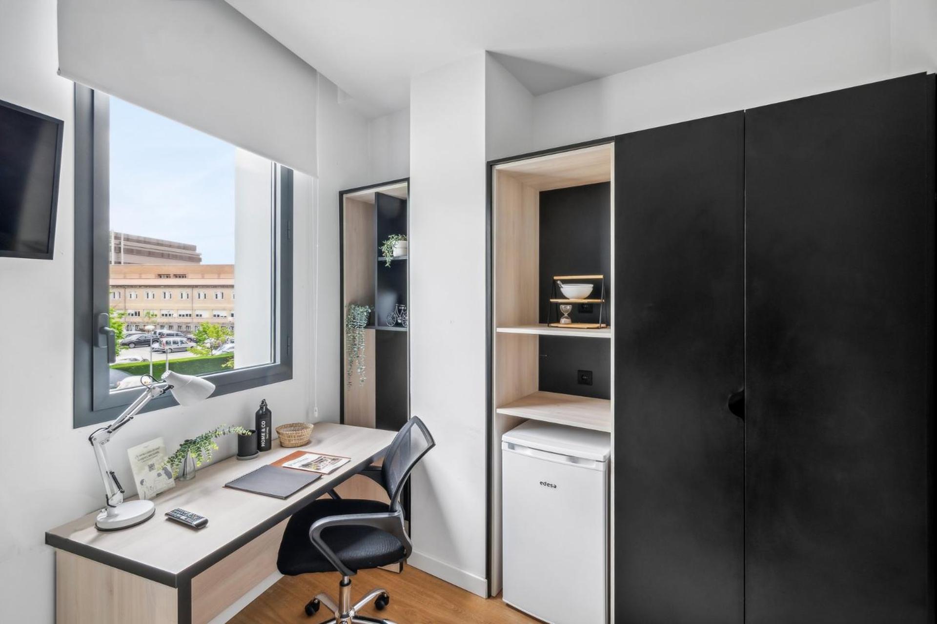 Home And Coliving Pamplona Exterior photo